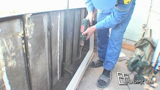 Делаем обрешетку для крепления сайдинга