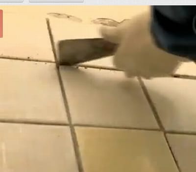 Удаление затирки из швов